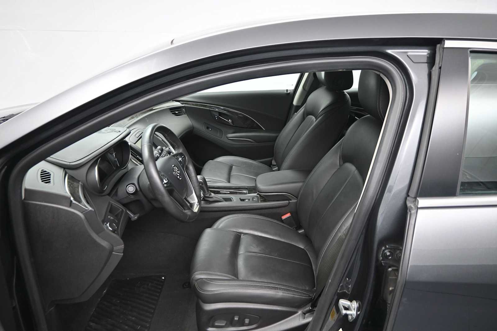 Used 2016 Buick LaCrosse Leather AWD/4WD image 10