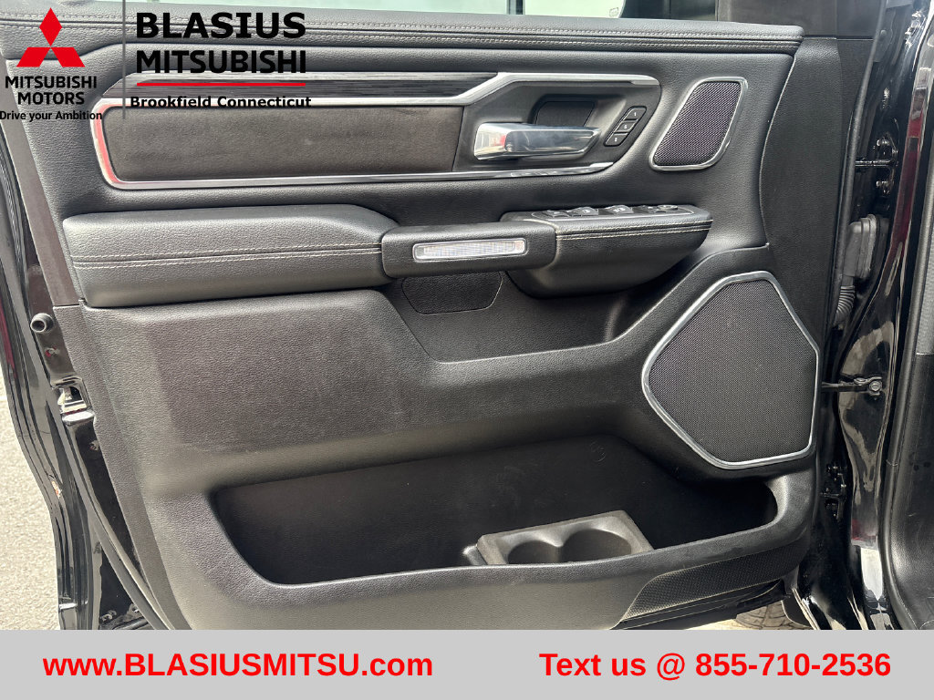 Used 2023 RAM 1500 Laramie AWD/4WD image 16