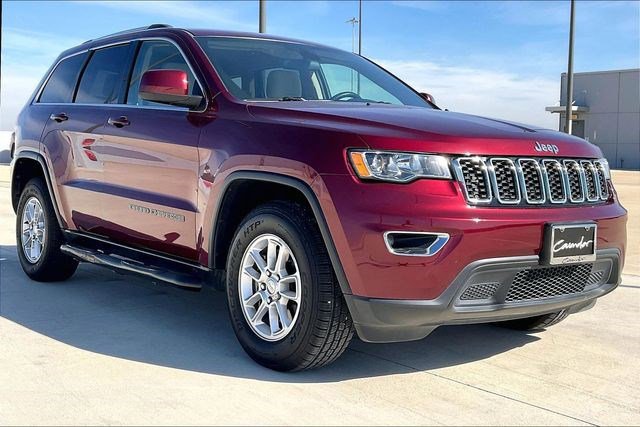 Used 2019 Jeep Grand Cherokee Laredo image 13