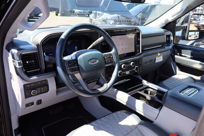 Used 2023 Ford F350 Limited w/ FX4 Off-Road Package AWD/4WD image 20