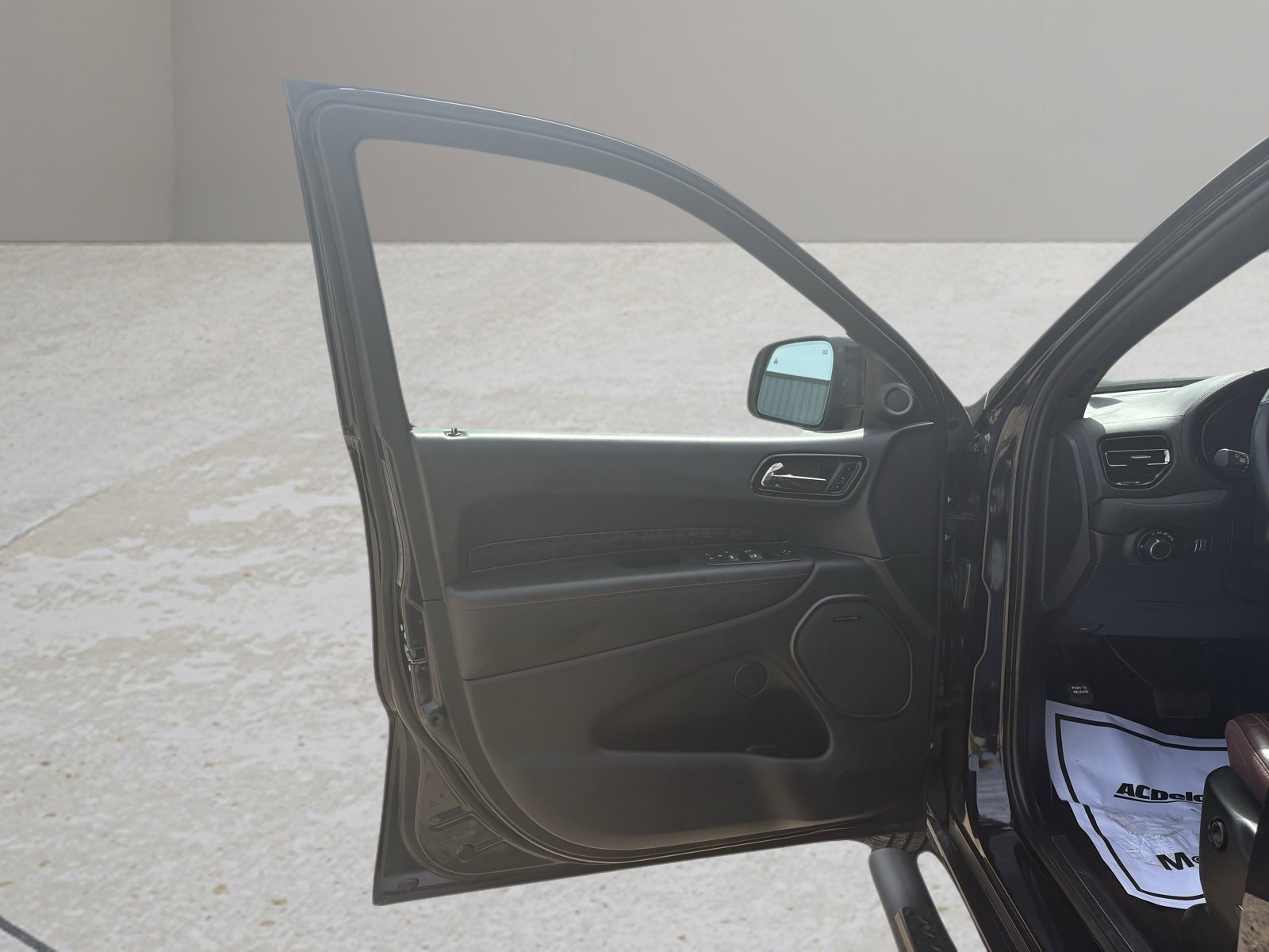 Used 2024 Dodge Durango R/T image 24