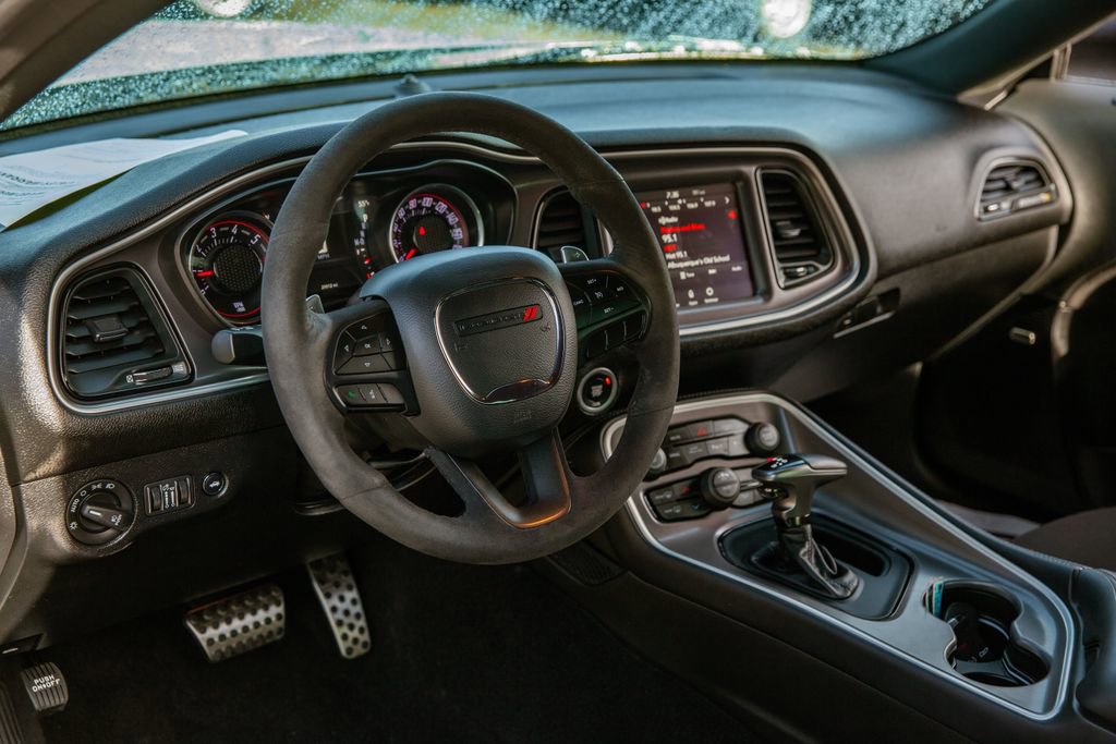 Used 2021 Dodge Challenger R/T Scat Pack RWD image 10