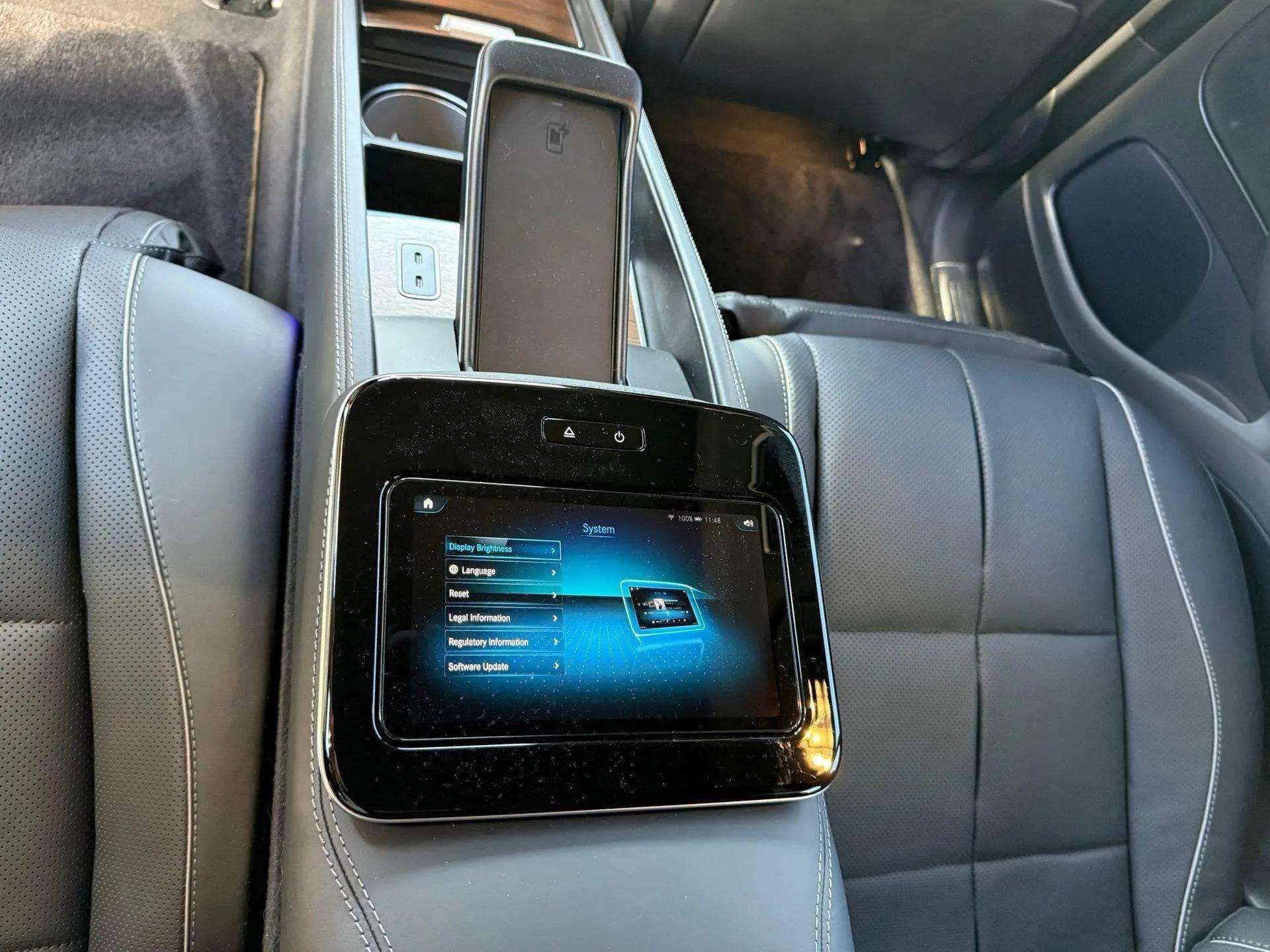 Used 2023 Mercedes-Benz Maybach GLS 600 4MATIC image 24