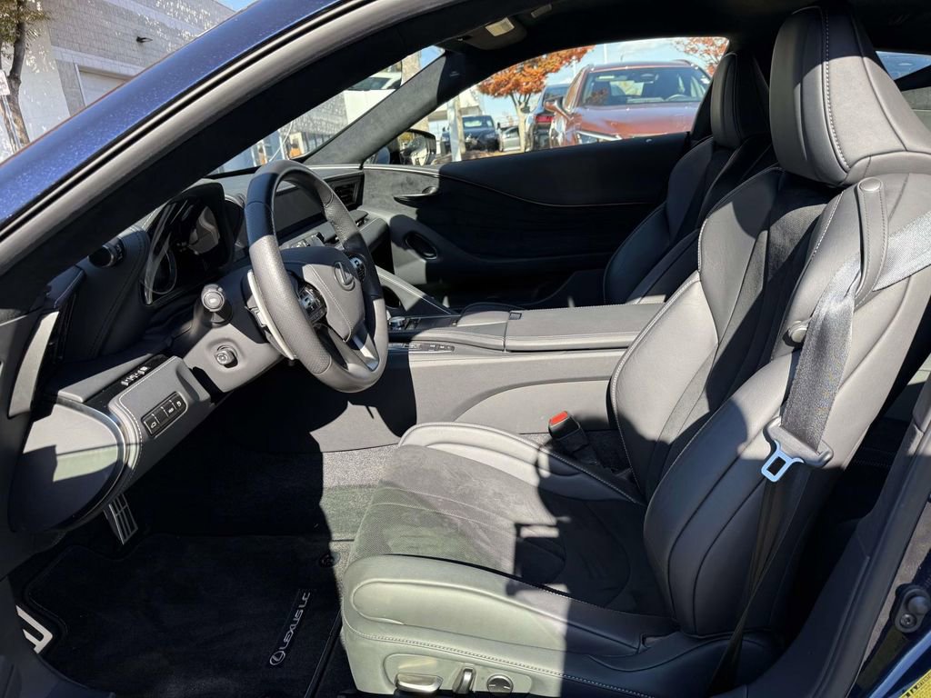 Used 2019 Lexus LC 500h image 13