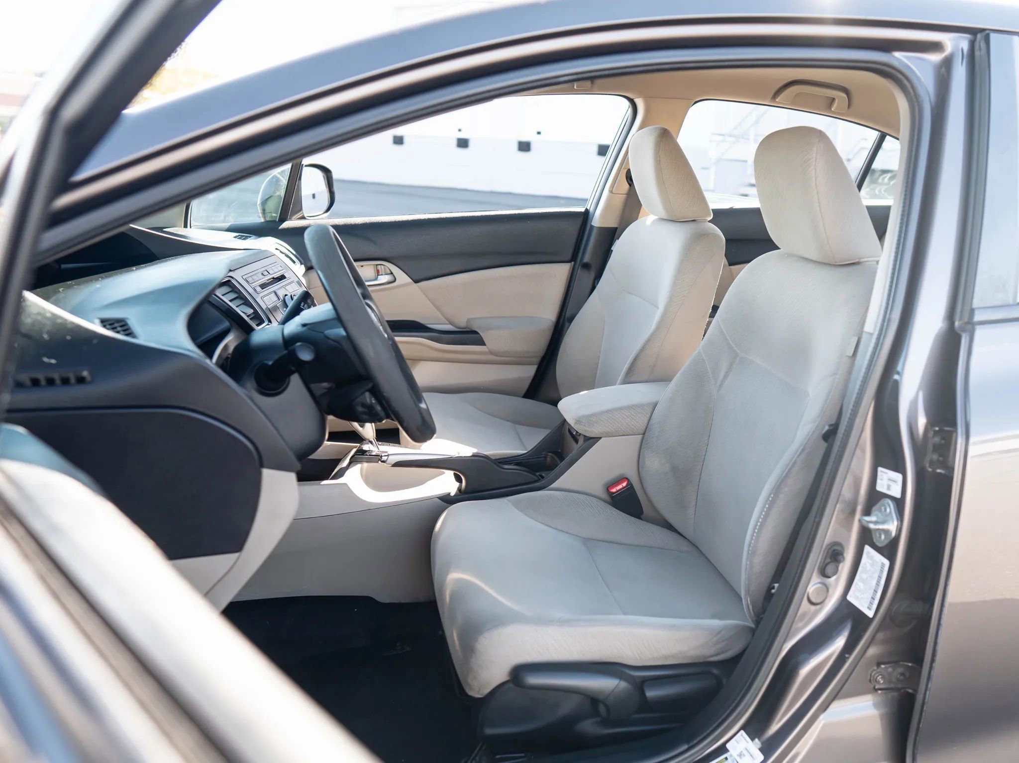 Used 2013 Honda Civic LX image 25