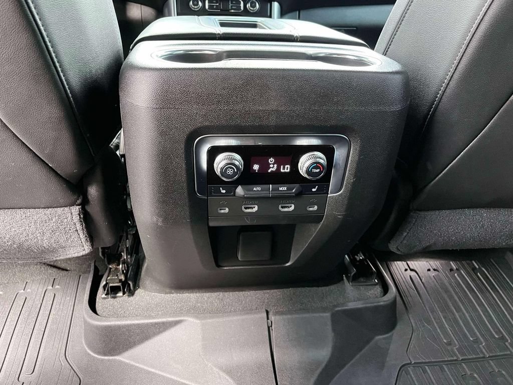 Used 2021 GMC Yukon SLT w/ SLT Luxury Plus Package AWD/4WD image 14
