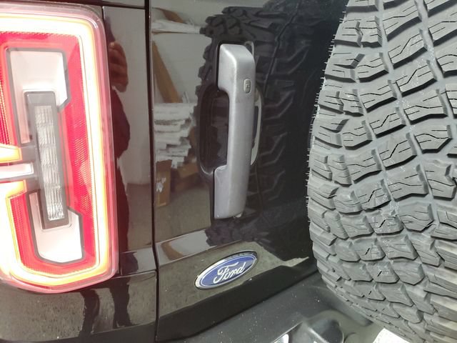Used 2023 Ford Bronco Wildtrak AWD/4WD image 6