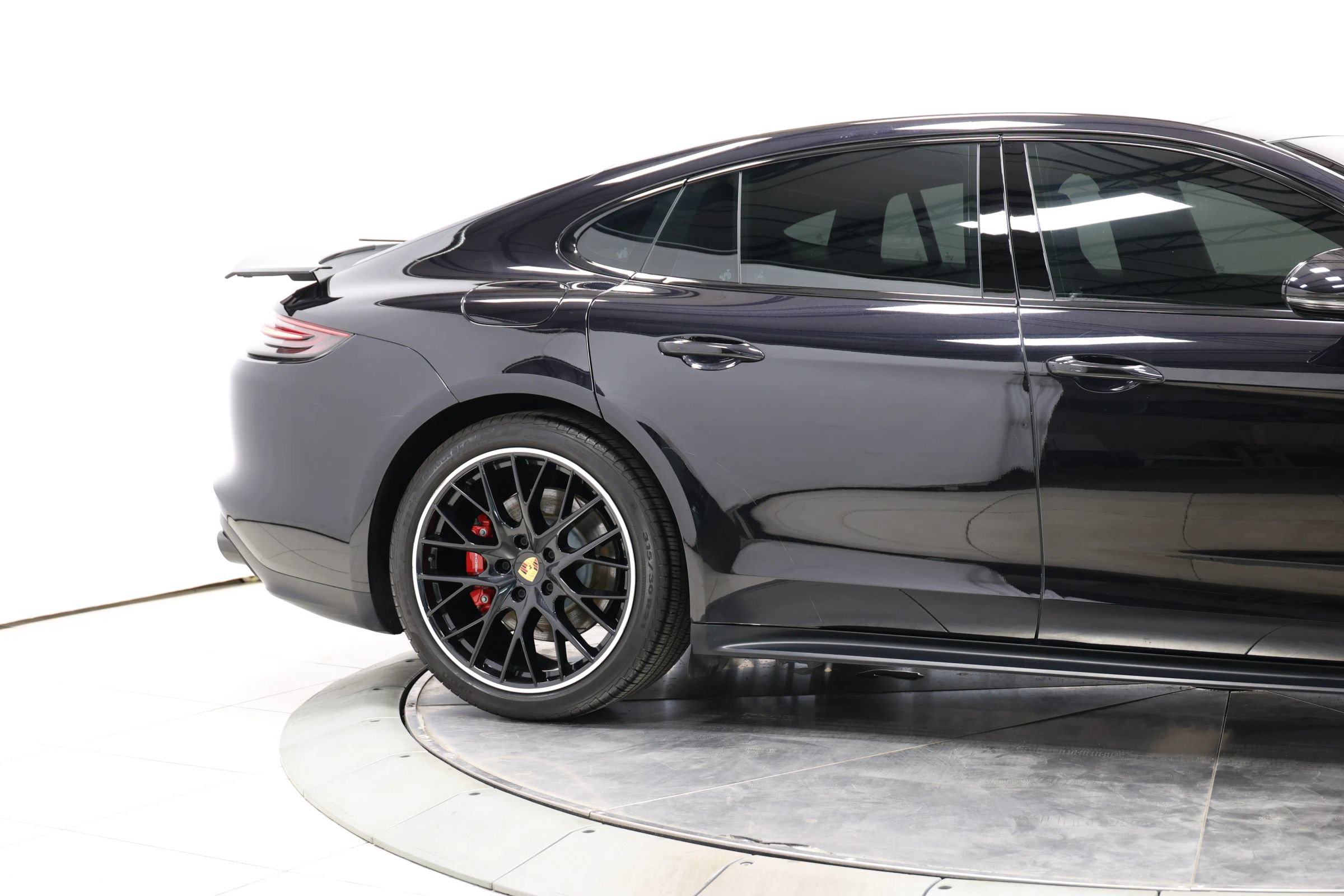 Used 2020 Porsche Panamera GTS w/ Premium Package Plus AWD/4WD image 84
