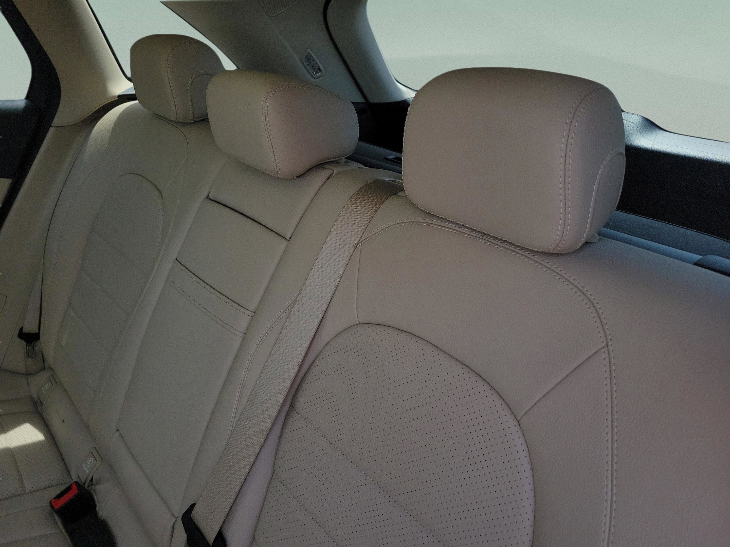 Certified 2022 Mercedes-Benz GLC 300 image 9