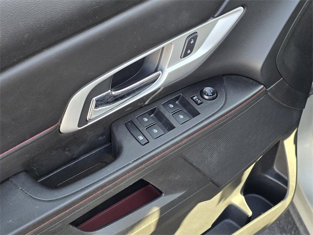 Used 2013 GMC Terrain SLE image 18