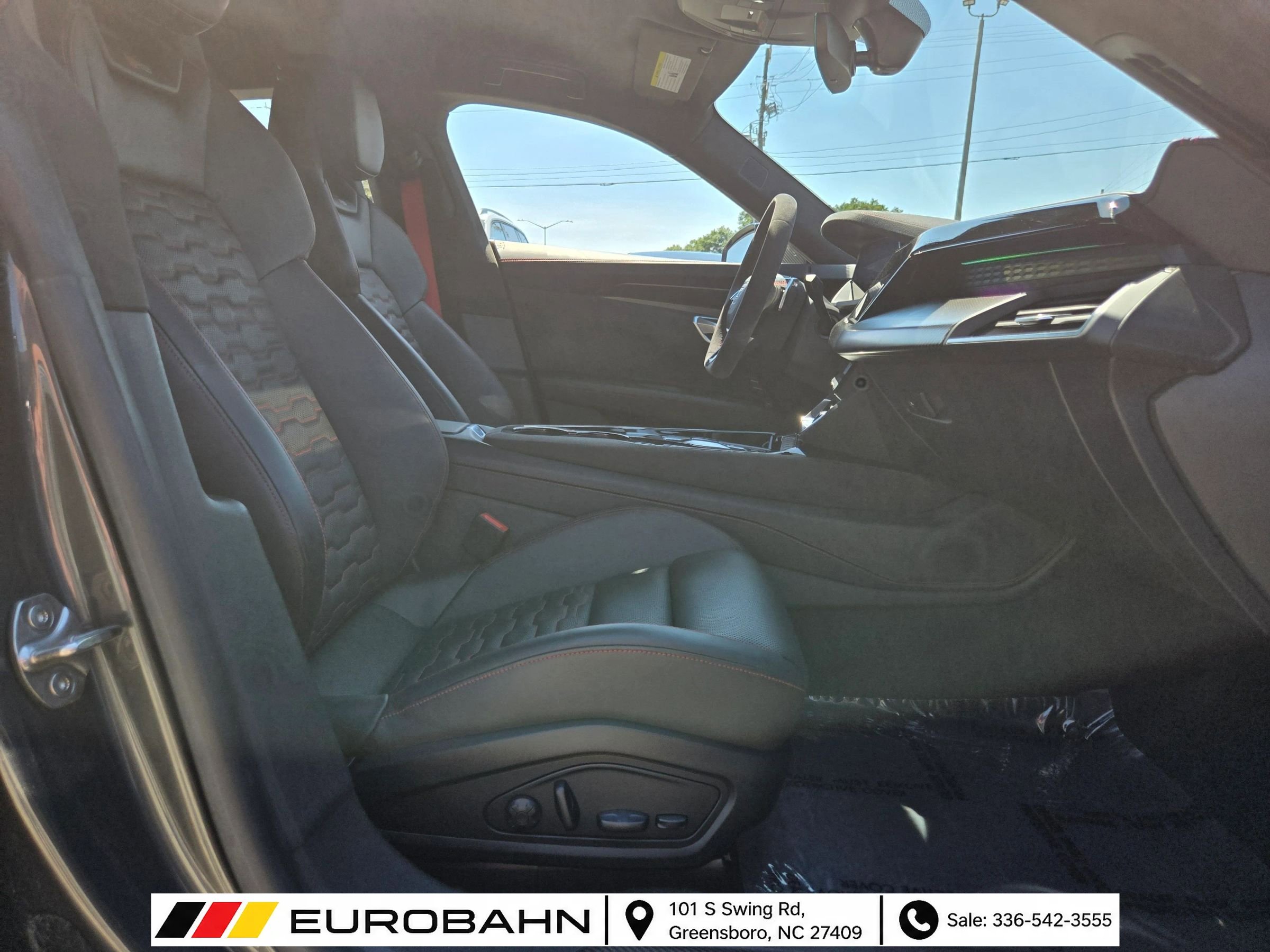 Used 2022 Audi RS e-tron GT w/ Year 1 Package AWD/4WD image 20
