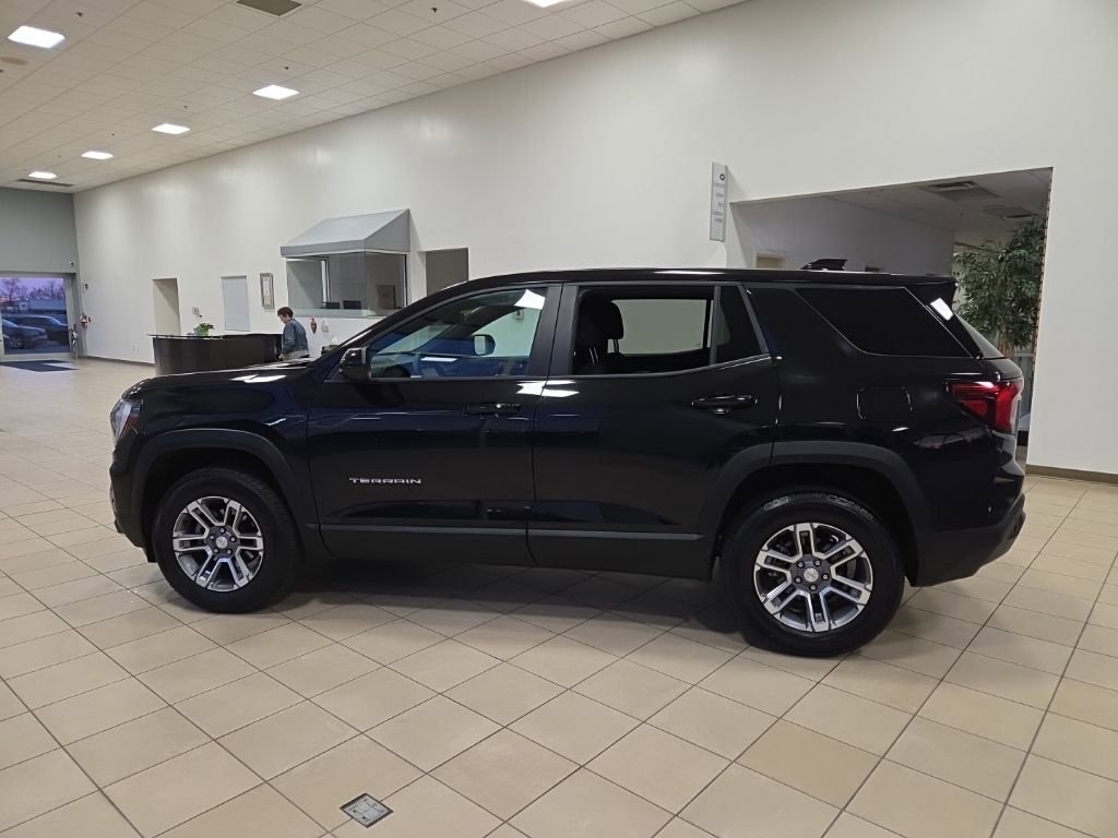 Used 2026 GMC Terrain Elevation image 9