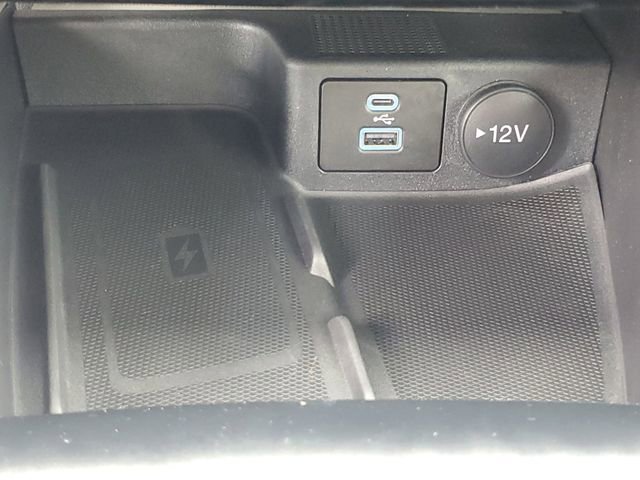 Certified 2023 Ford Escape Platinum image 24