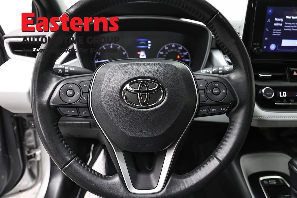 Used 2024 Toyota Corolla SE w/ SE Package FWD image 10
