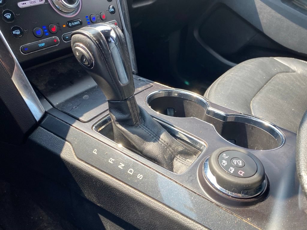 Used 2019 Ford Explorer Limited w/ Class III Trailer Tow Package AWD/4WD image 31