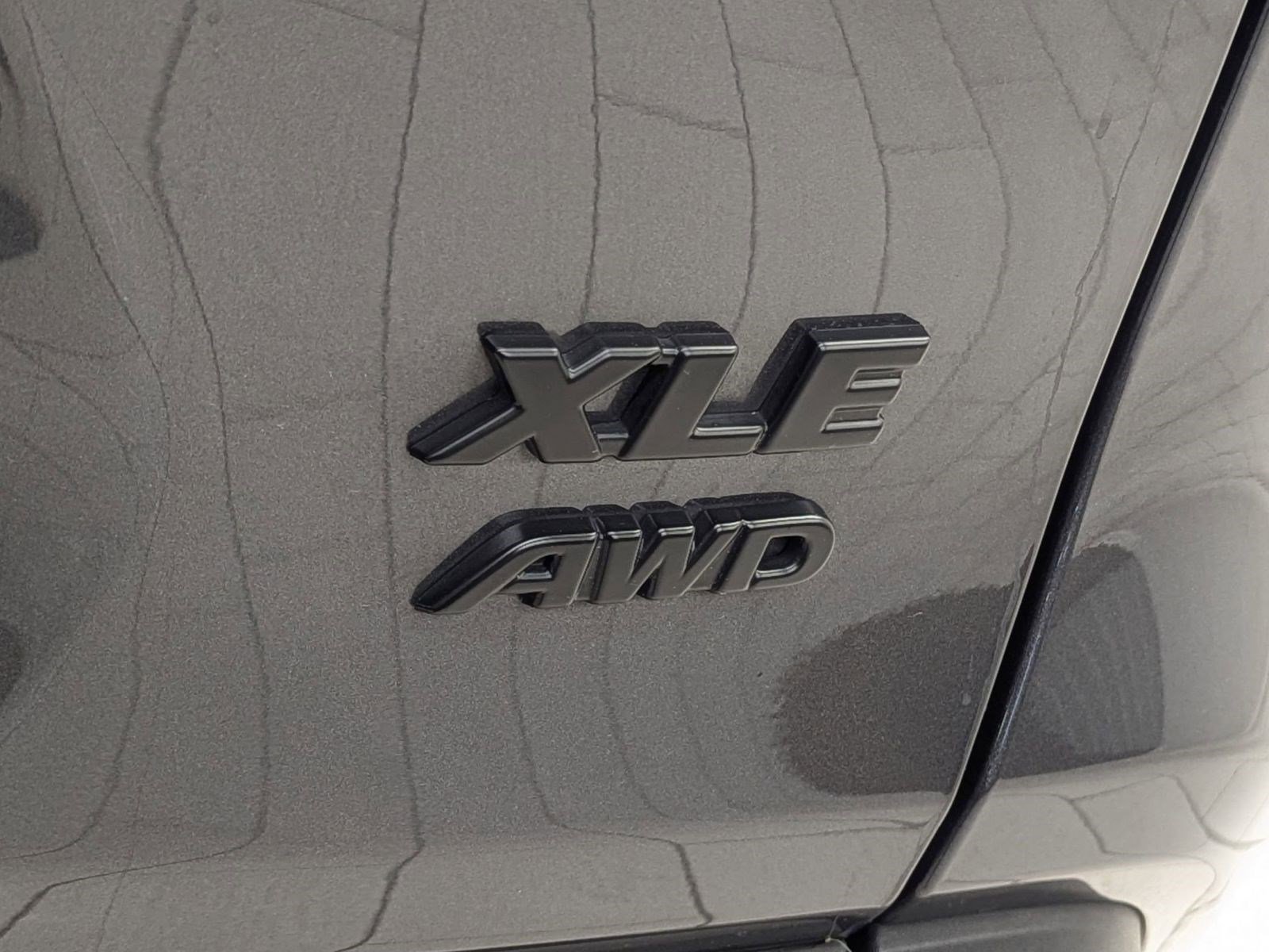 Used 2023 Toyota RAV4 XLE image 33