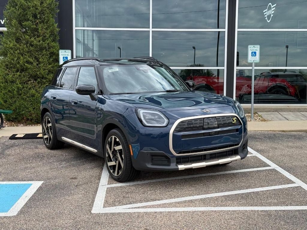 Used 2025 MINI Cooper Countryman SE
