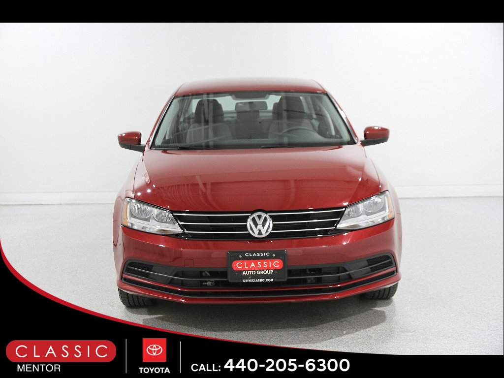 Used 2017 Volkswagen Jetta S image 2