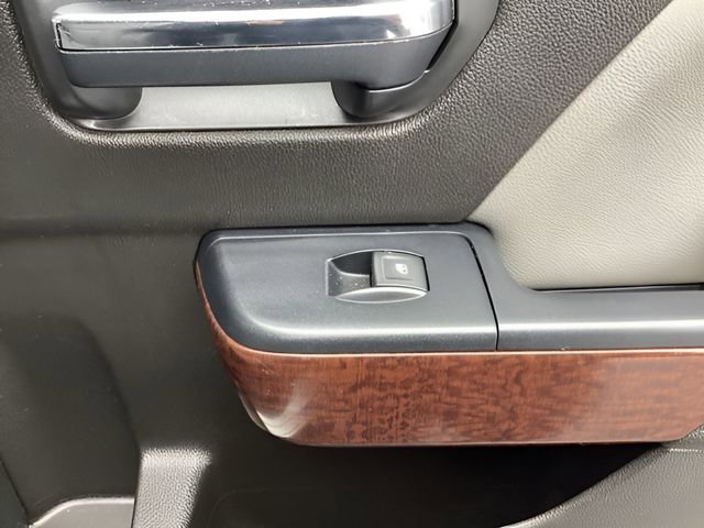 Used 2018 GMC Sierra 2500 SLE w/ SLE Preferred Package image 21