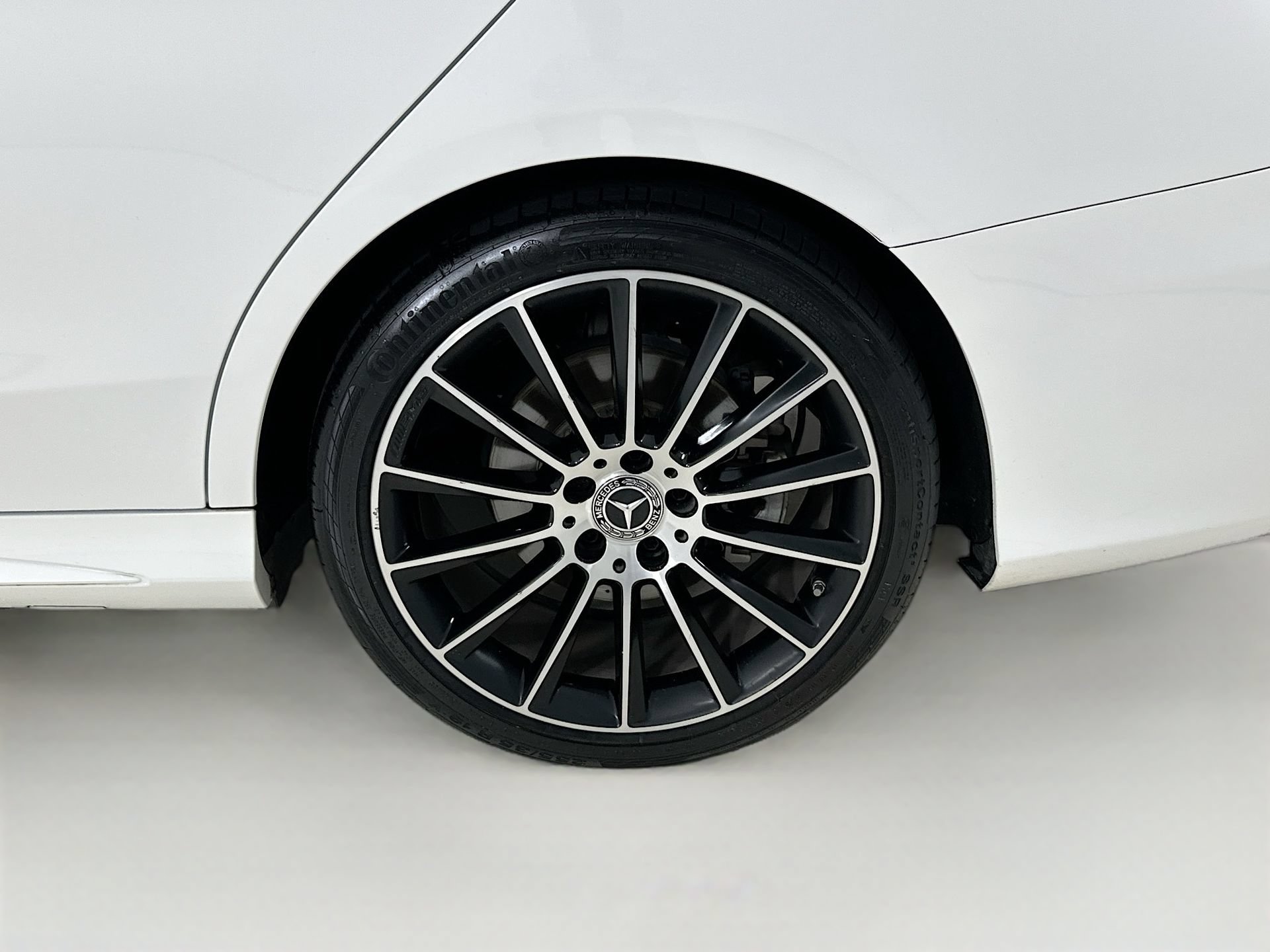 Used 2020 Mercedes-Benz C 300 Sedan image 32