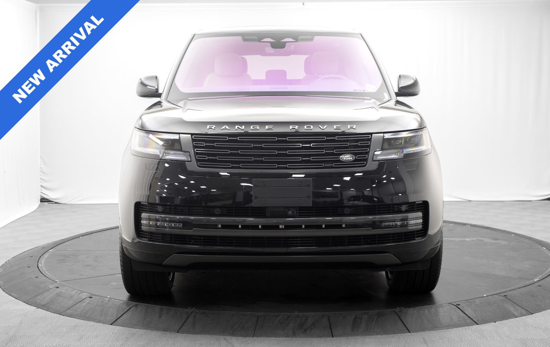 Used 2023 Land Rover Range Rover SE AWD/4WD image 8