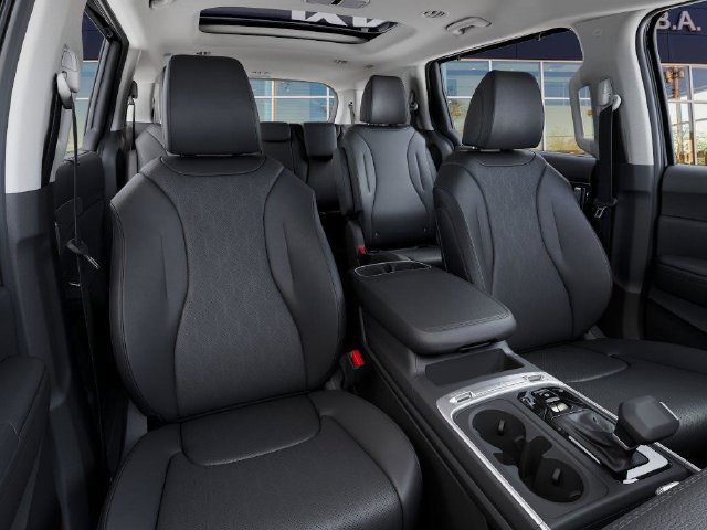 New 2027 Kia Carnival SX FWD image 15
