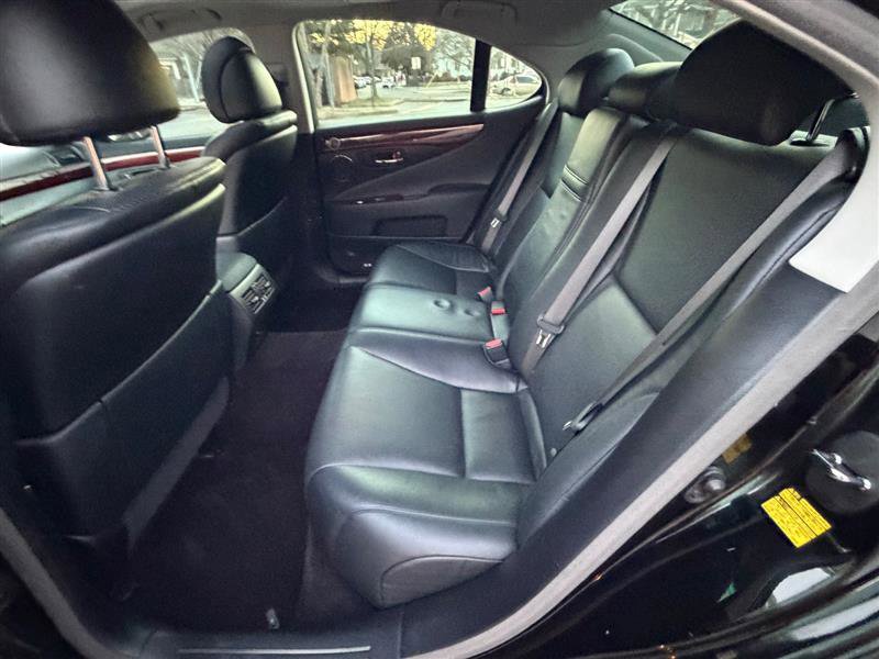 Used 2008 Lexus LS 460 image 30