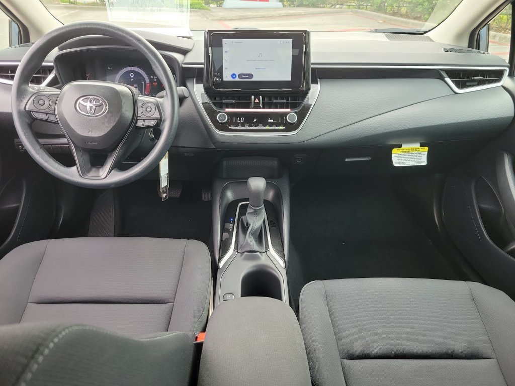 Used 2026 Toyota Corolla LE FWD image 12
