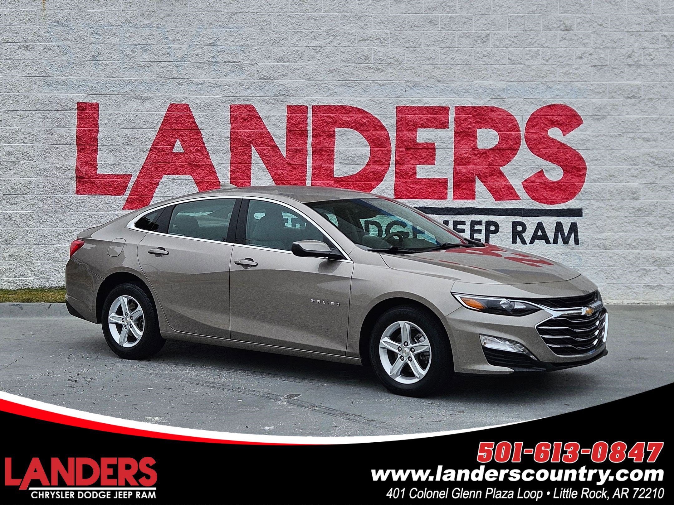 Used 2024 Chevrolet Malibu LT image 1