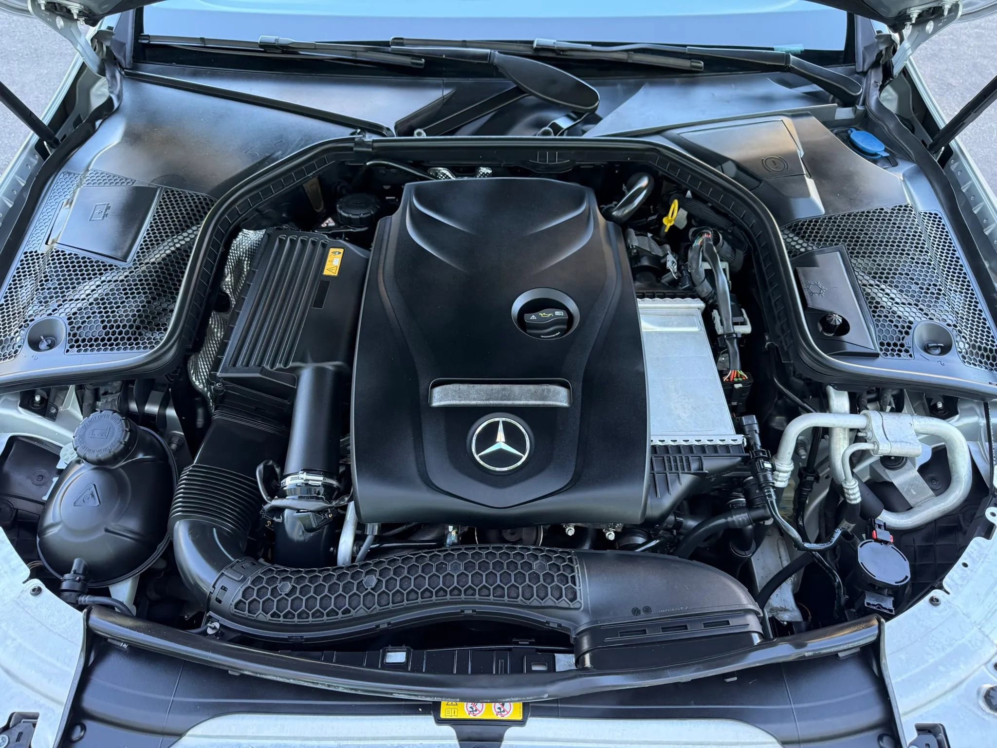 Used 2017 Mercedes-Benz C 300 Sedan image 29