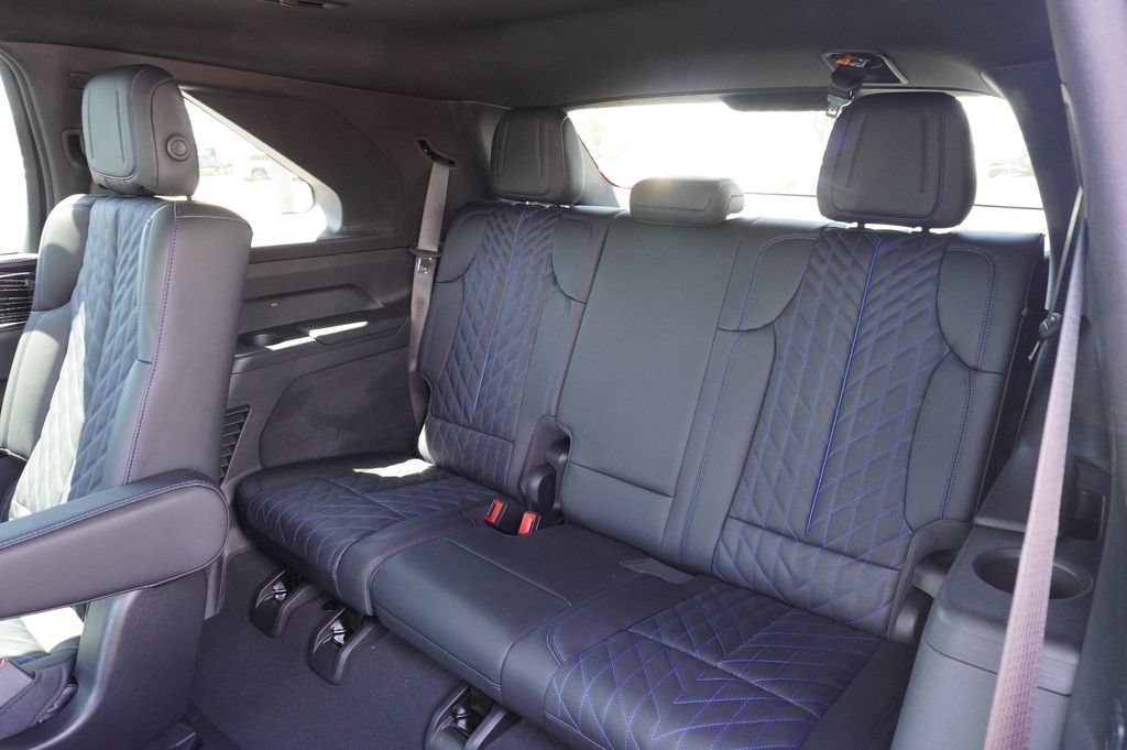 New 2025 Cadillac Escalade IQ Sport 1 w/ Smart Trailering package AWD/4WD image 10