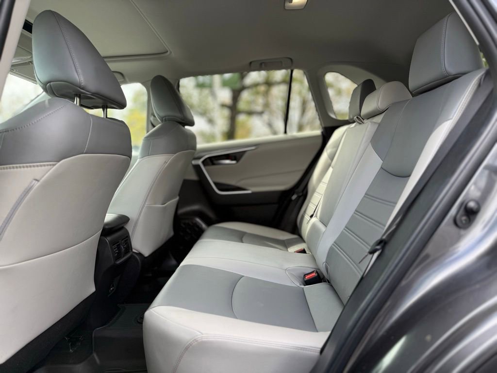 Certified 2023 Toyota RAV4 XLE Premium image 16