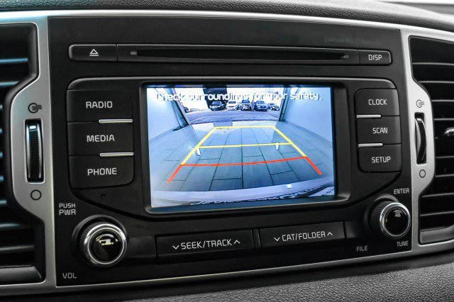 Used 2019 Kia Sportage LX image 19