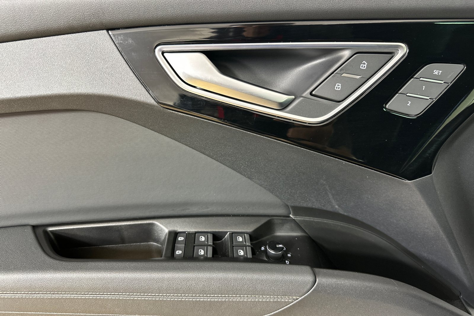 Certified 2023 Audi Q4 e-tron Prestige AWD/4WD image 10
