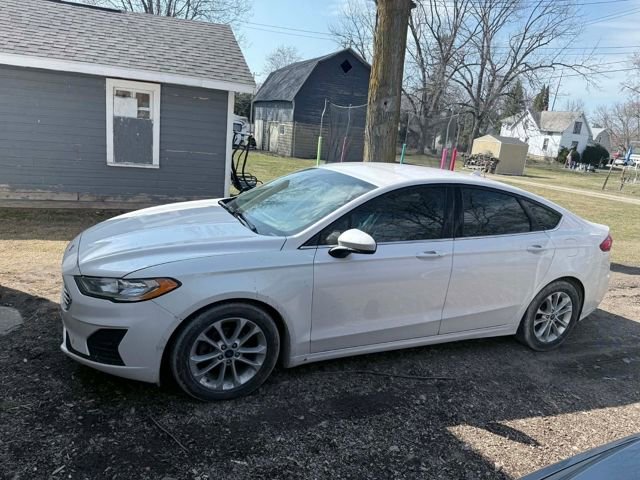 Used 2020 Ford Fusion SE image 8