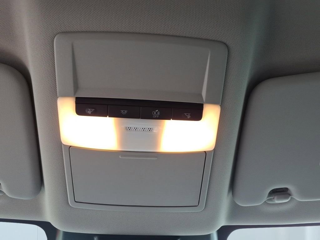 Used 2026 Nissan Rogue S FWD image 26