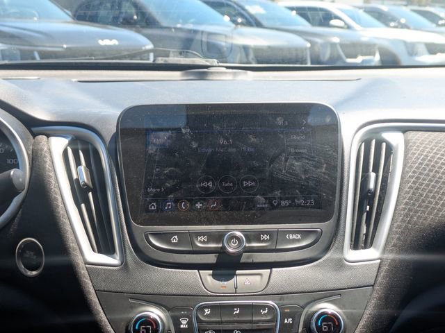 Used 2024 Chevrolet Malibu LT FWD image 17
