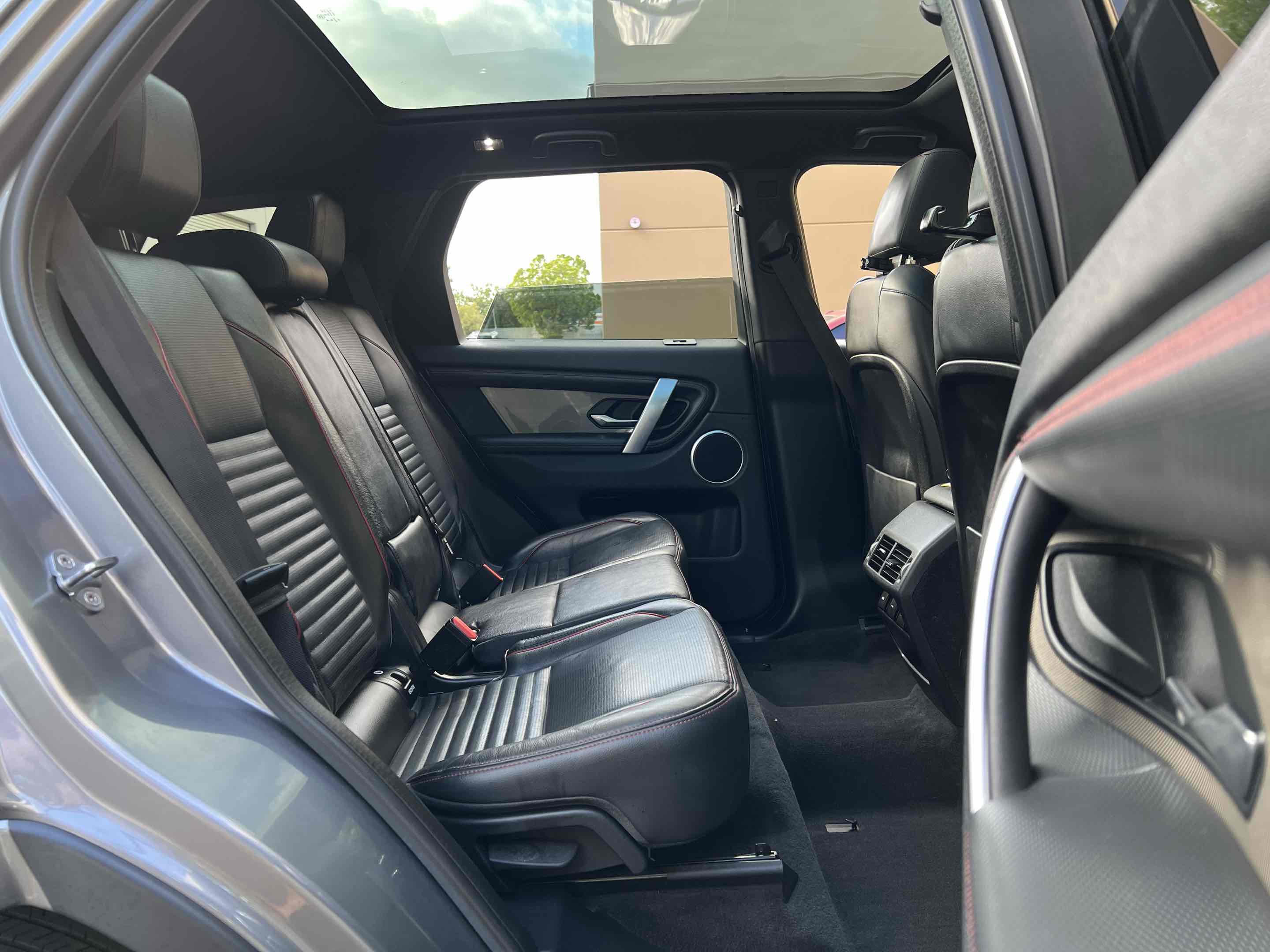 Used 2020 Land Rover Discovery Sport S R-Dynamic AWD/4WD image 36
