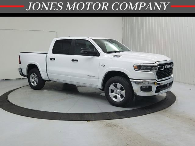 New 2026 RAM 1500 4x4 Crew Cab