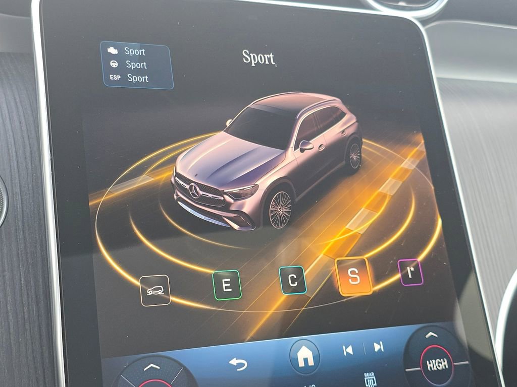 Certified 2026 Mercedes-Benz GLC 300 4MATIC image 33