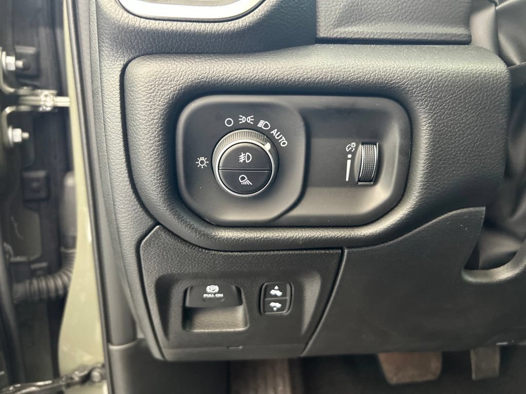 Used 2026 RAM 1500 Big Horn RWD image 39
