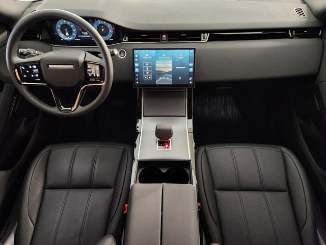 Used 2026 Land Rover Range Rover Evoque S image 4