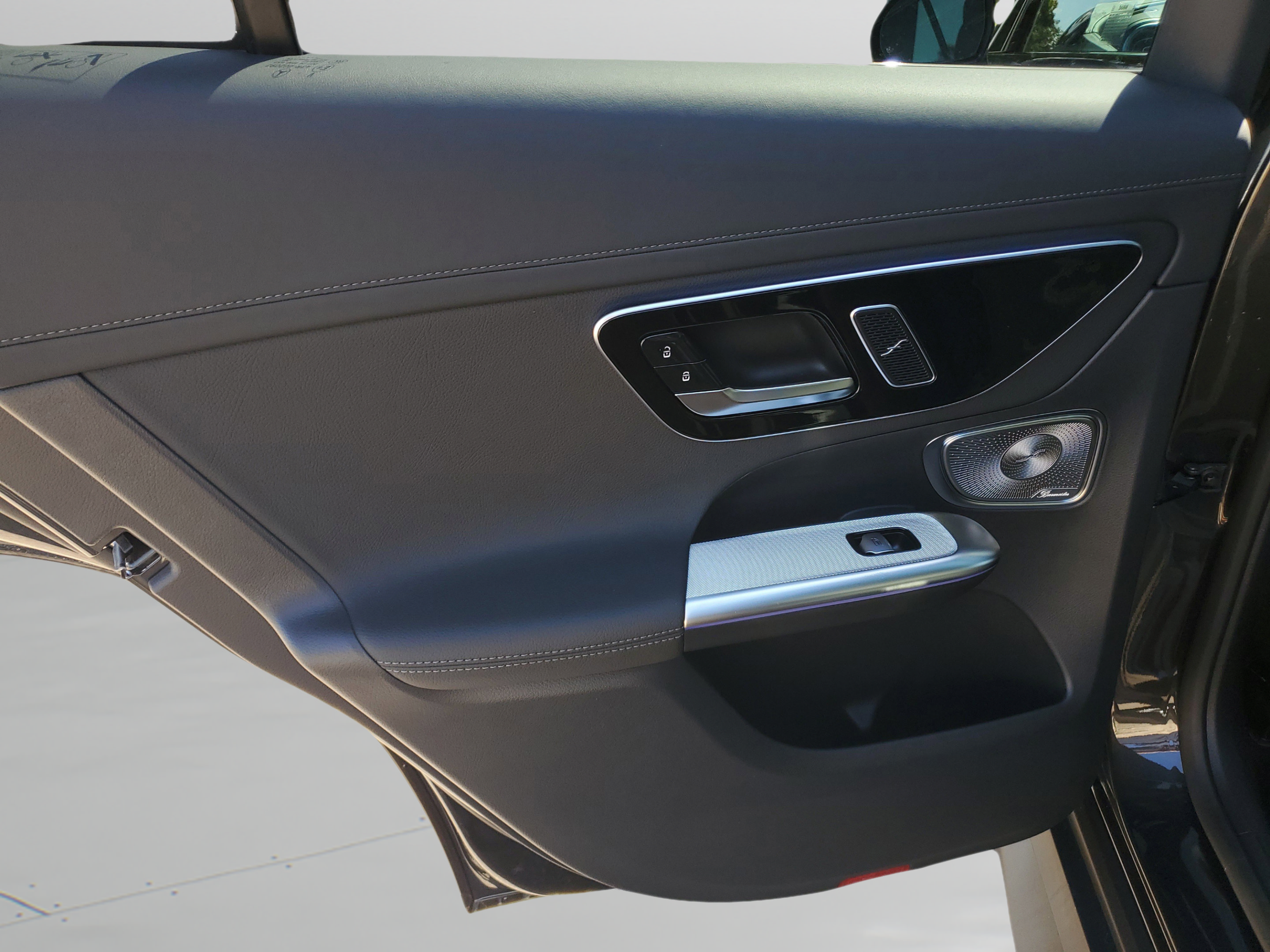 Certified 2026 Mercedes-Benz GLC 300 4MATIC image 8