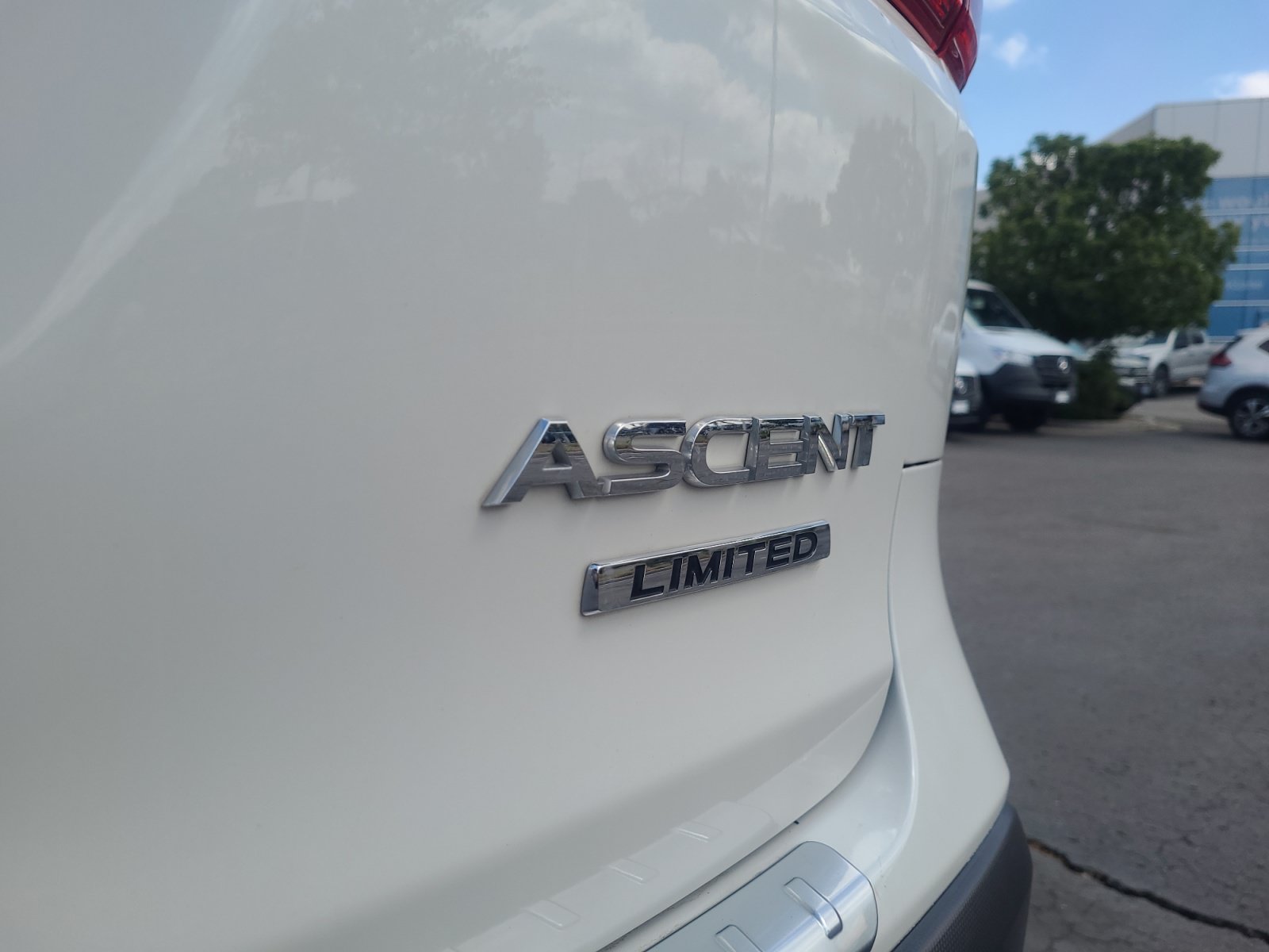 Used 2022 Subaru Ascent Limited w/ Popular Package #2A AWD/4WD image 24