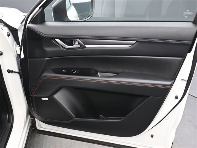 Certified 2024 MAZDA CX-5 Carbon Edition image 23