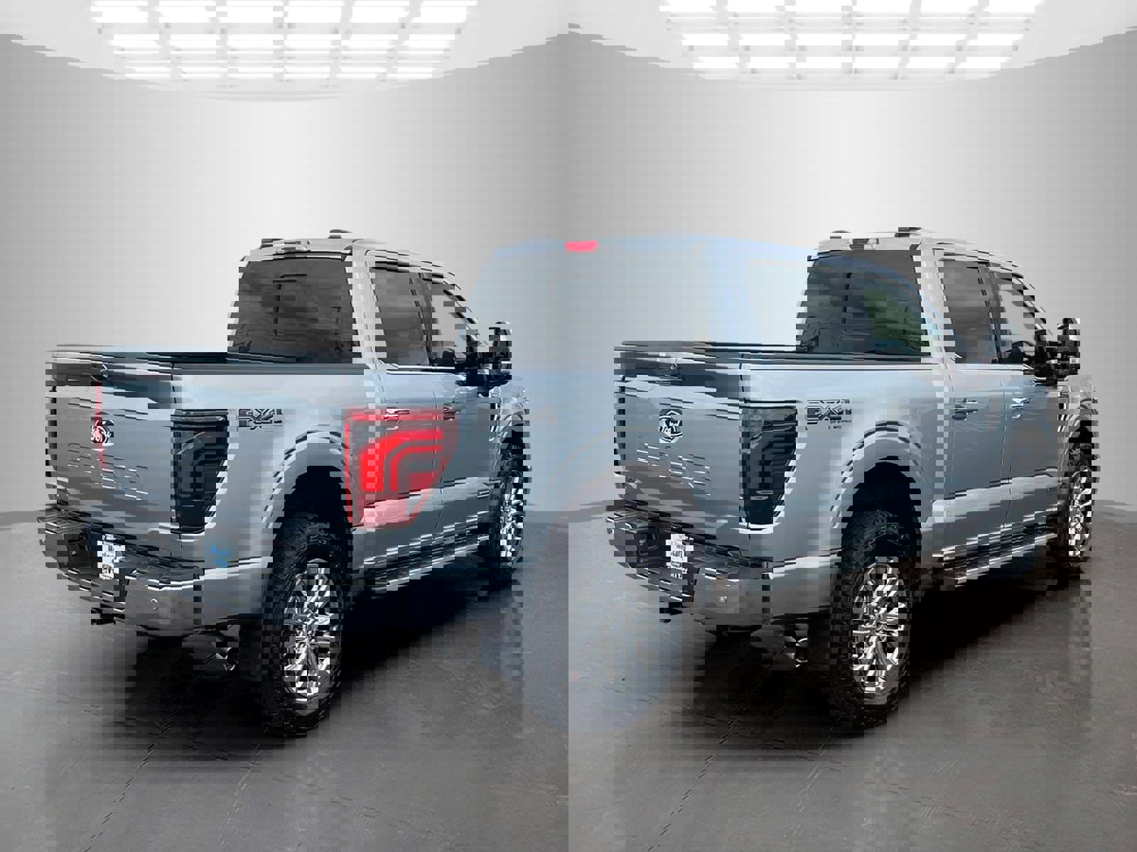 Used 2024 Ford F150 Lariat w/ FX4 Off-Road Package image 4