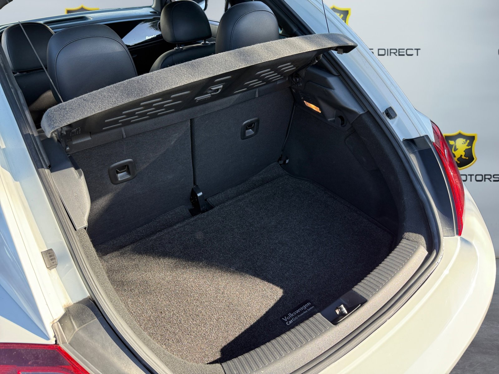 Used 2018 Volkswagen Beetle 2.0T S w/ Style & Comfort Package For S image 14