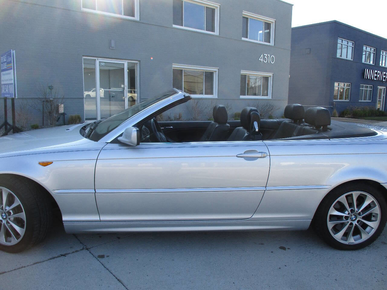 Used 2004 BMW 330Ci Convertible image 52