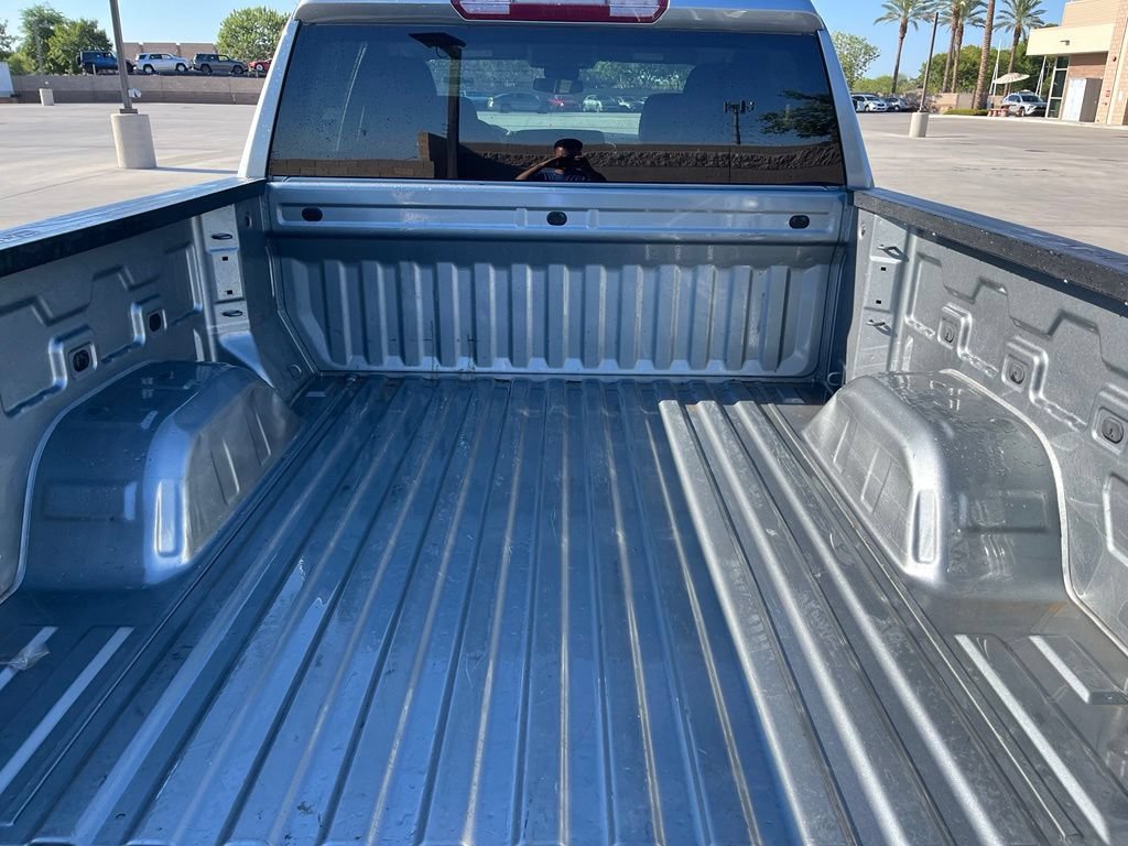 Used 2025 Chevrolet Silverado 1500 LT RWD image 10