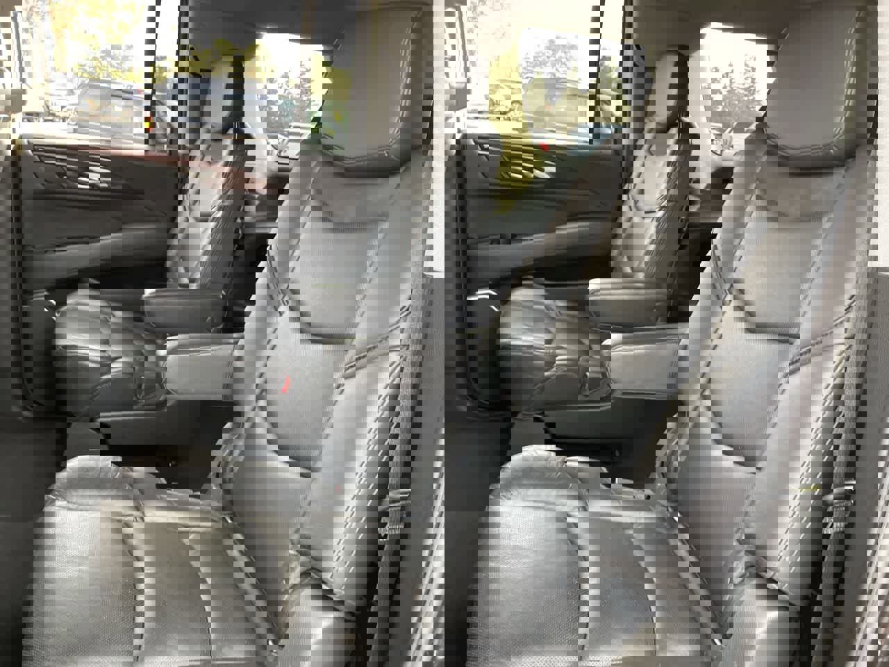 Used 2018 Cadillac Escalade ESV Luxury image 20